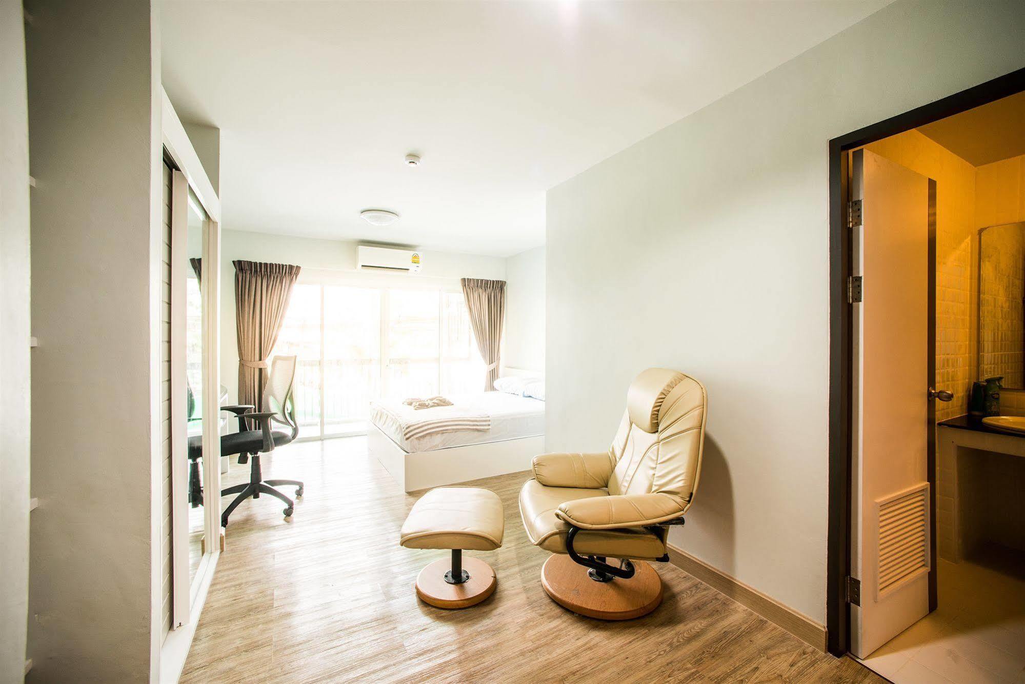 Vanilla Residence Chiangmai Chiang Mai Bagian luar foto